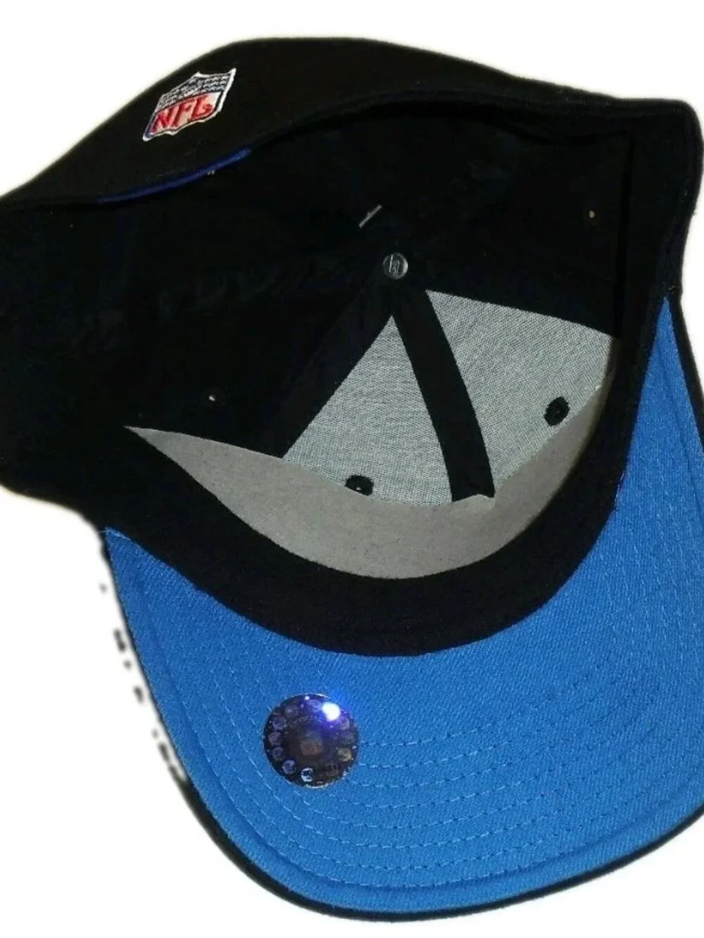 Detroit Lions Mens Stretch fit One fit hat cap Black Color New Tags NFL